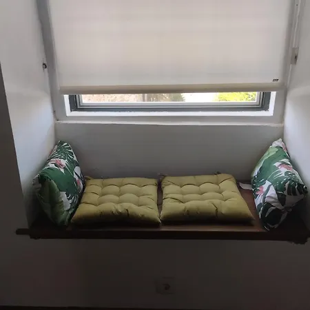 Casa Da Tia Avelina * أنغرا دو إِراويزو